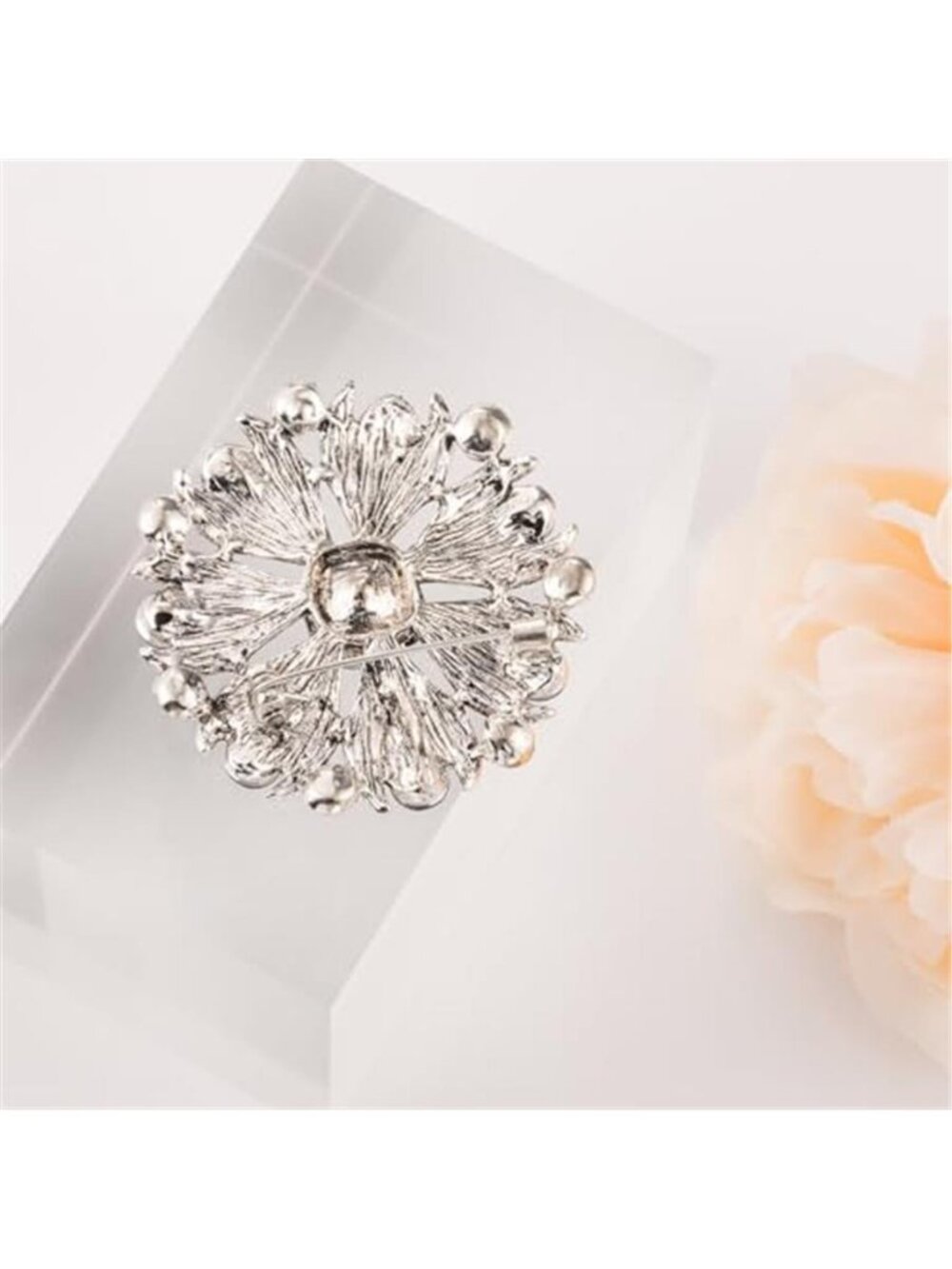 Vintage Flower Austrian Crystal Brooch Pin for Women Round Elegant - Picture 3 of 5